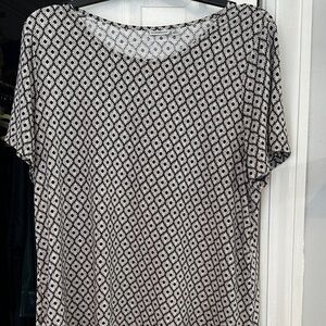 Croft & Barrow Black and White Patterned Top Sz 1X Career or Travel
